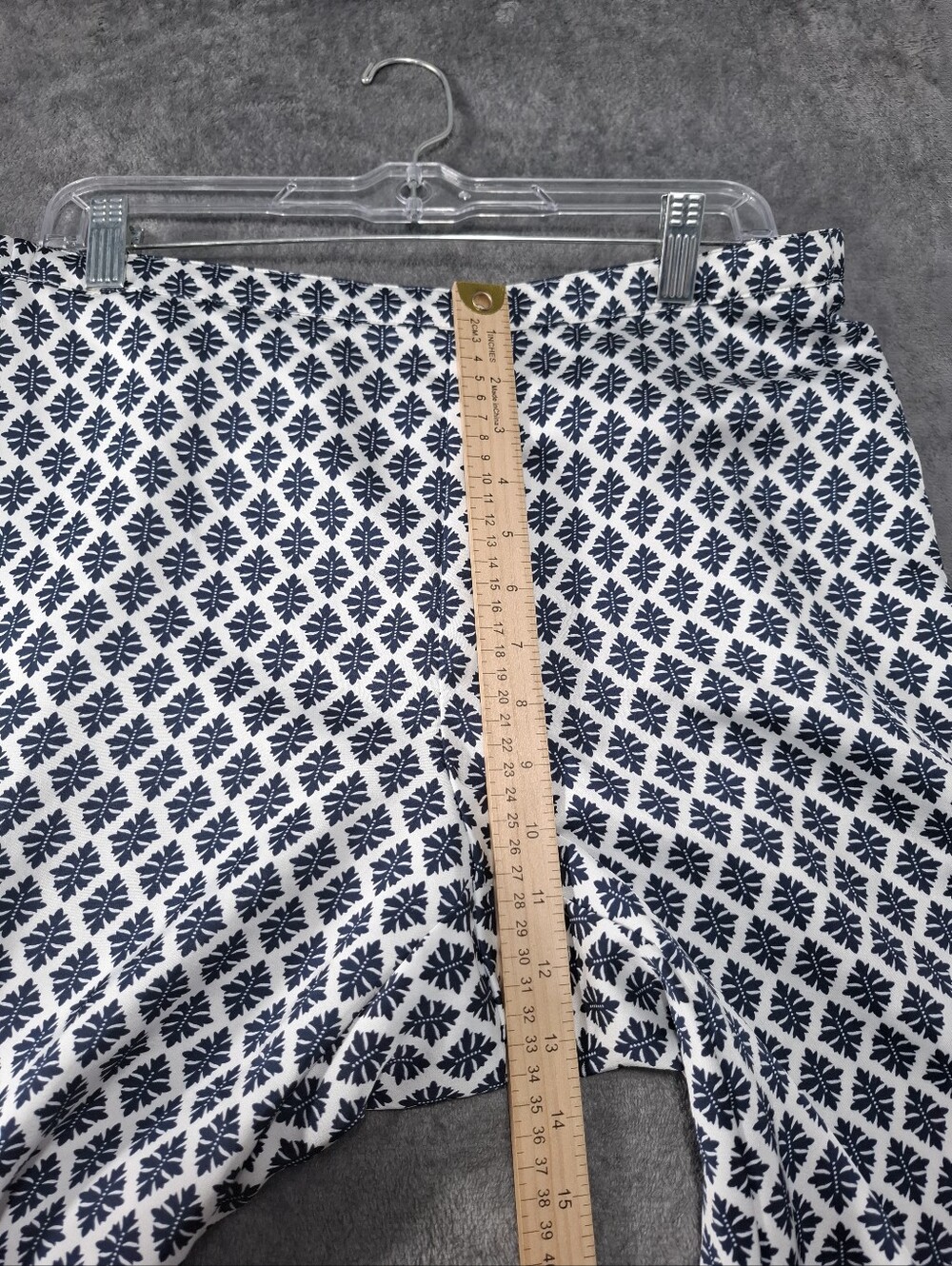 J Jill Wearever Collection Womens Blue White Geo Satin Pull On Cropped Pants M - Picture 8 of 13